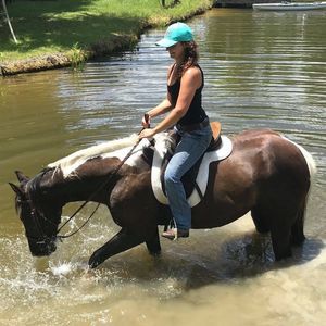 Meet your Posher, Amy